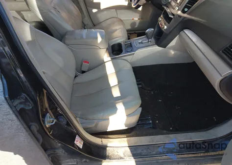 2013 Subaru Legacy 2.5I Premium z USA, uszkodzony, nr VIN 4S3BMBG63D3035381